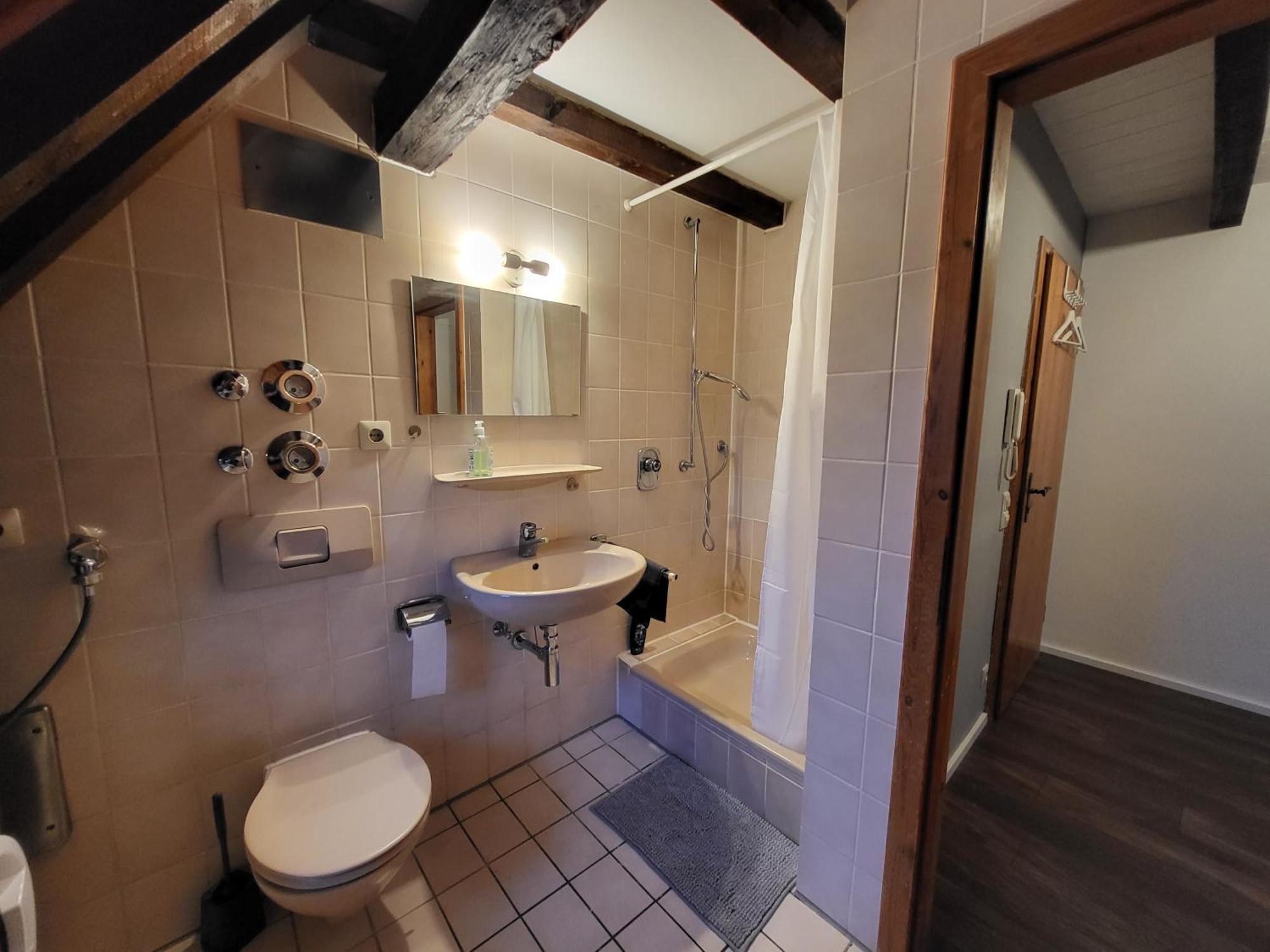 Fachwerk Maisonette In Nurtingen Bagian luar foto
